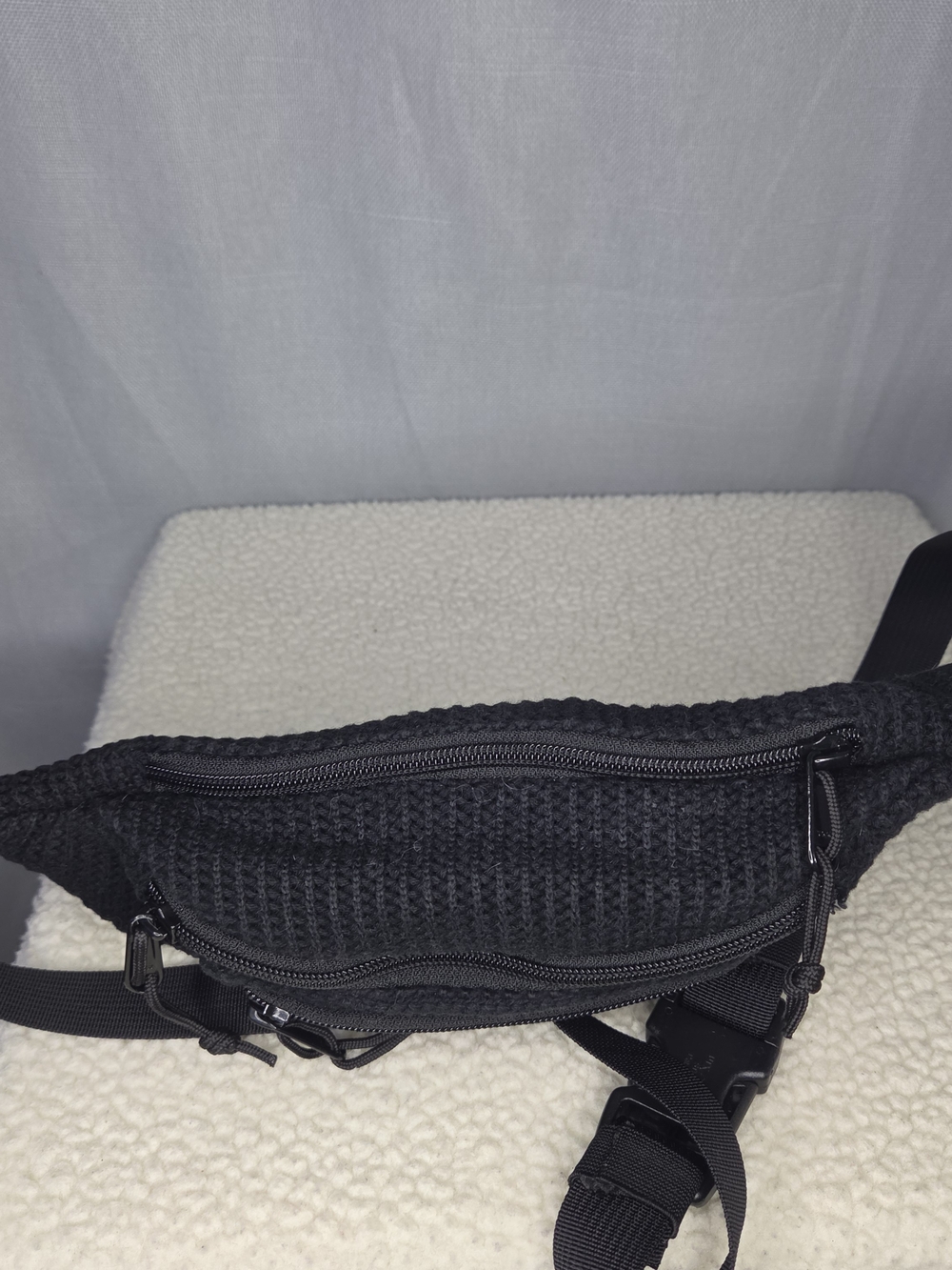 Supreme Black Knit Waist Bag - Supreme Logo OS - Picture 3 of 9